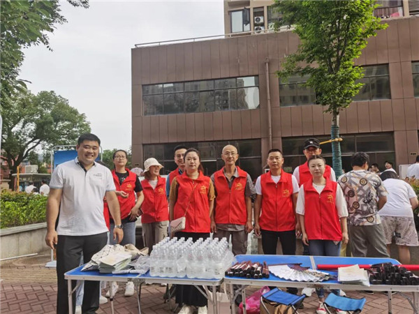 御窯景巷黨支部開展助力高考，為夢(mèng)想護(hù)航活動(dòng)